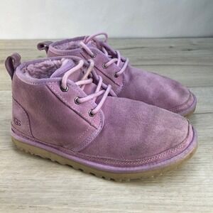 UGG Neumel Chukka Boots Lavender Suede Lined Sheepskin Casual Size 6